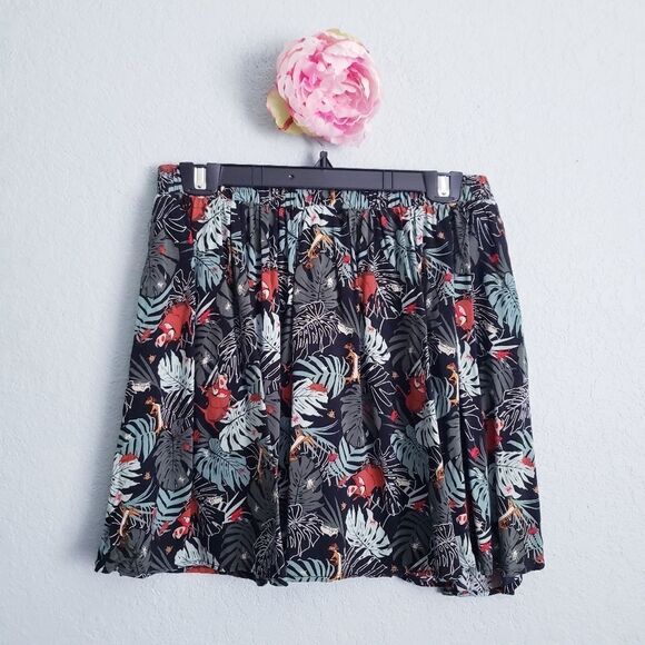 Disney X Her Universe Lion King Timon and Pumbaa Skirt - Picture 5 of 7